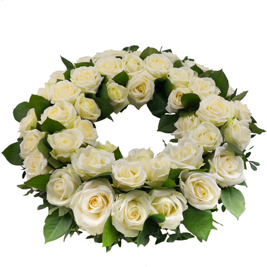 Krans med hvide roser