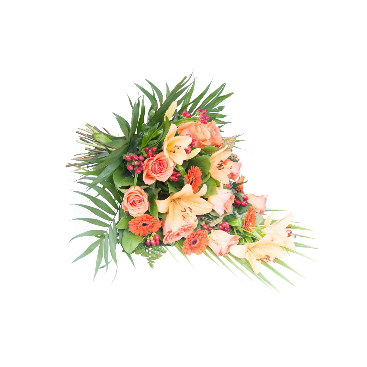 En klassisk orange bårebuket med roser, nellike og liljer